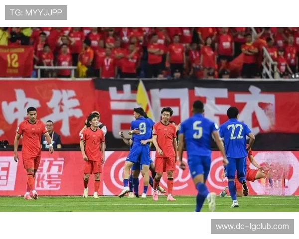 中泰足球预选赛精彩对决 泰国队迎战中国队最终比分揭晓 中泰足球预选赛精彩对决 泰国队迎战中国队最终比分揭晓